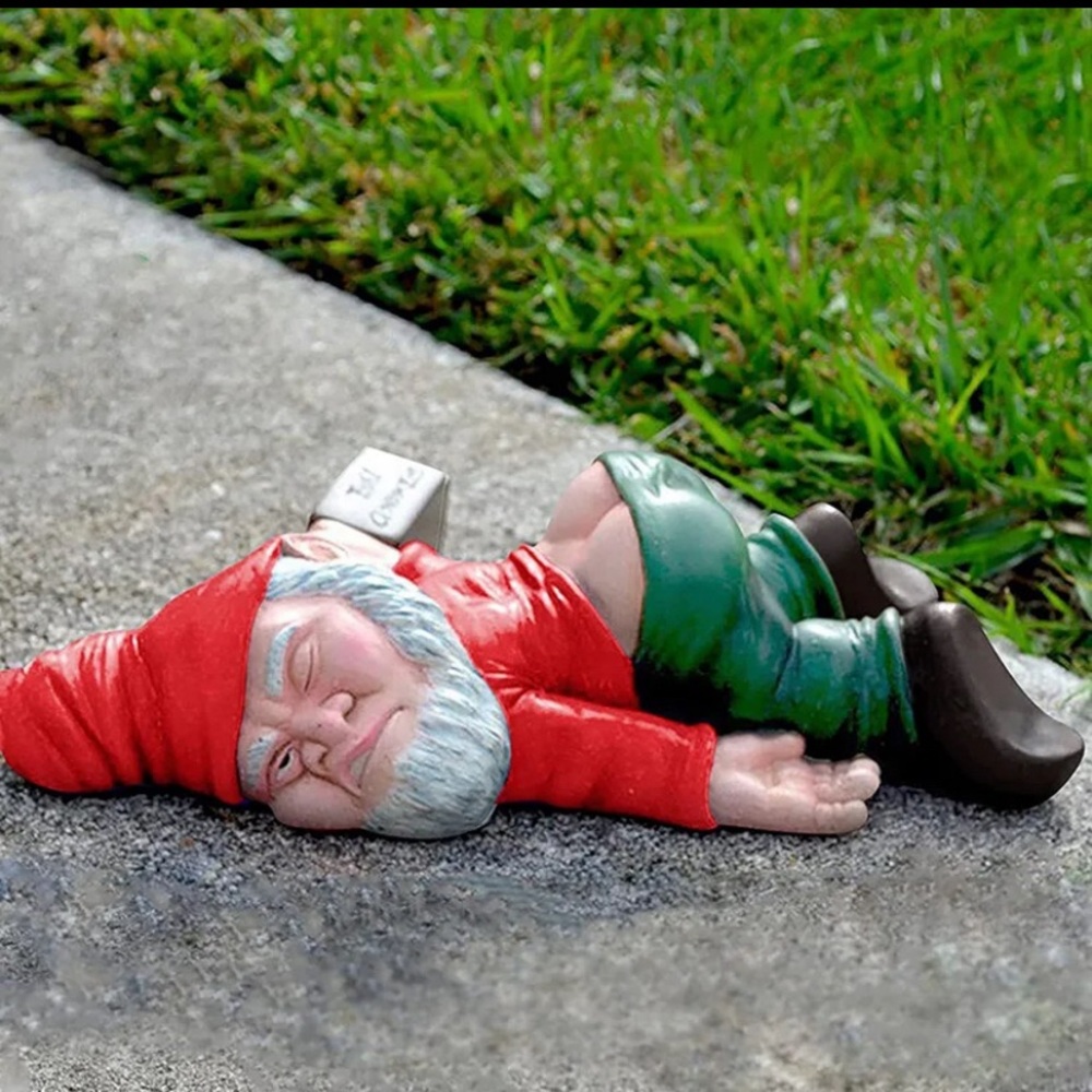 Drunk gnome